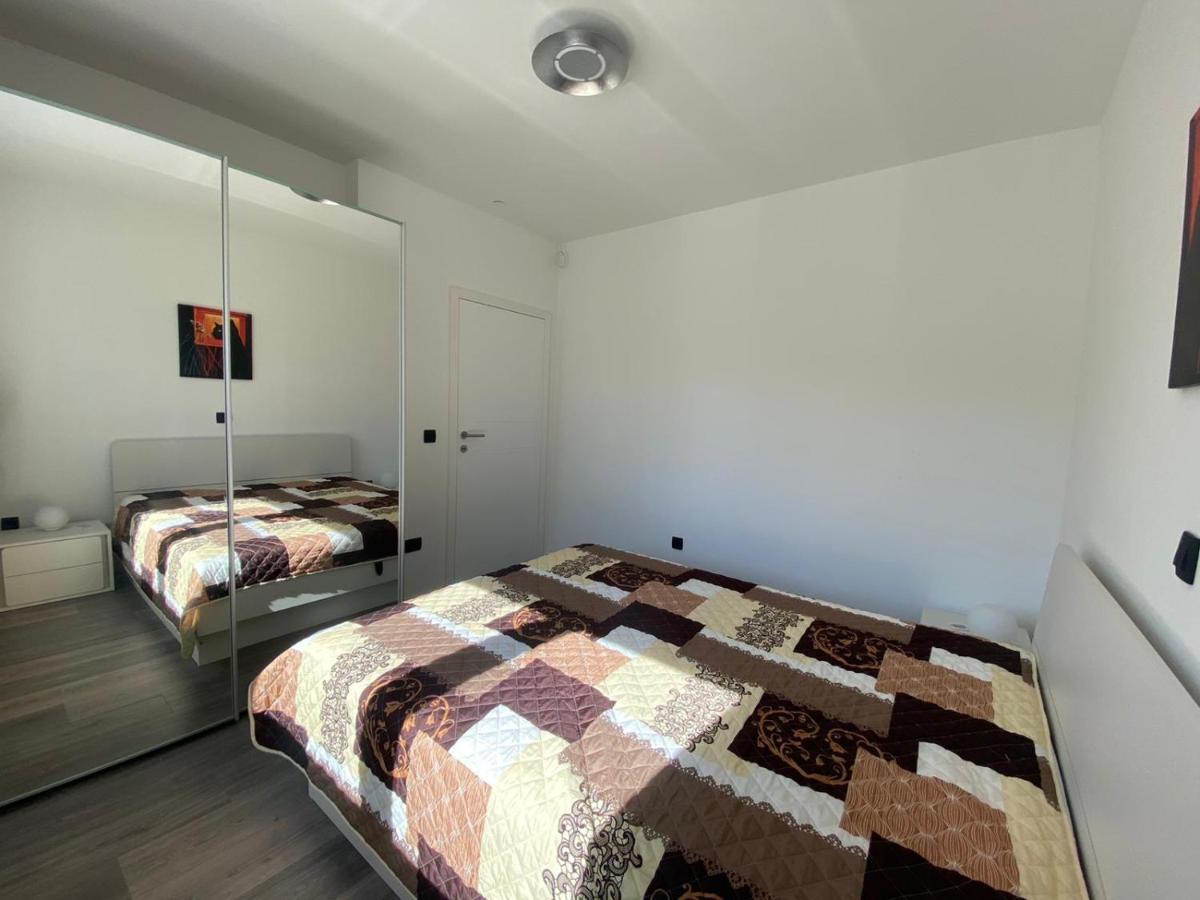 Apartment Primero Primošten Eksteriør billede